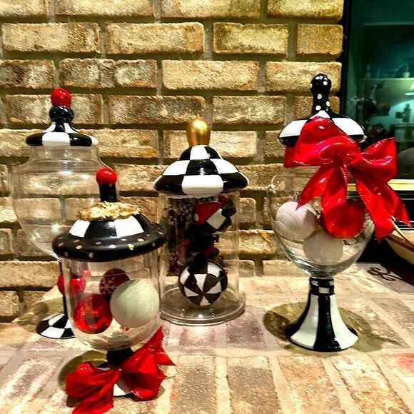 Hand Painted Apothecary Jar - Picture 4 of 4